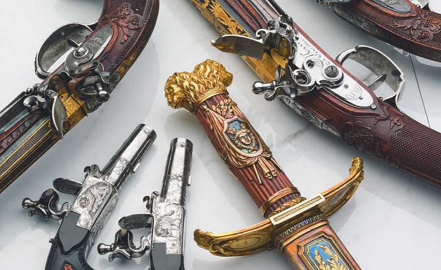 napolean garniture